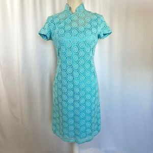 Vintage 1960s Cheongsam Dress Woman’s S Crochet Lace Lined Aqua Blue 60s Retro